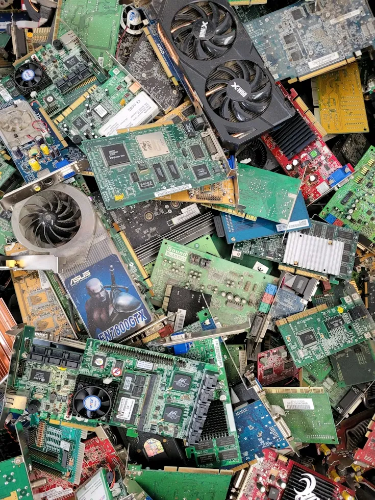 Electronic scrap Abu Dhabi